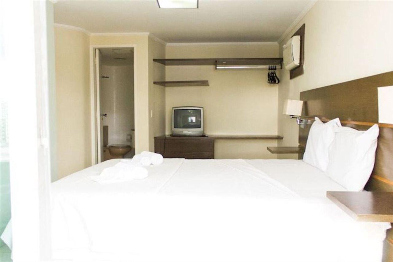 Palmleaf Slim 3*